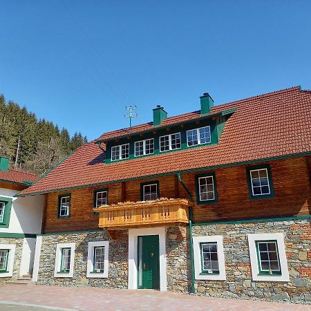 Landhaus Gruenjuwel Himmelberg Exterior photo