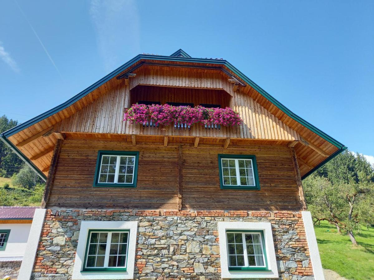 Landhaus Gruenjuwel Himmelberg Exterior photo