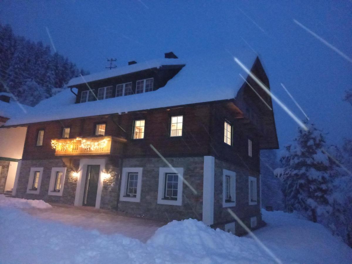 Landhaus Gruenjuwel Himmelberg Exterior photo