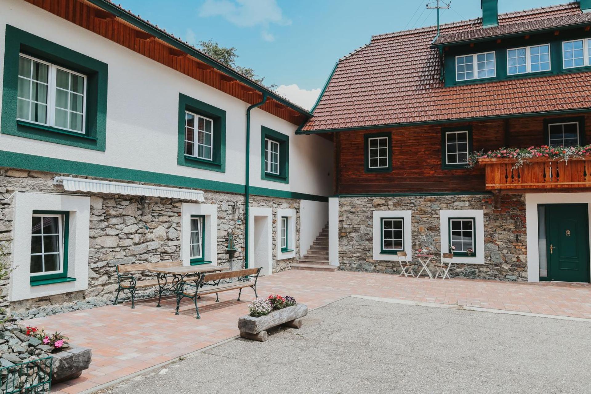 Landhaus Gruenjuwel Himmelberg Exterior photo